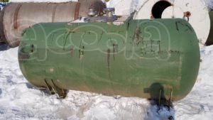 Ёмкость нержавеющая, объём - 2,8 куб.м., горизонтальная
