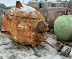 Реактор стальной, объём - 1,8 куб.м., мешалка, рубашка