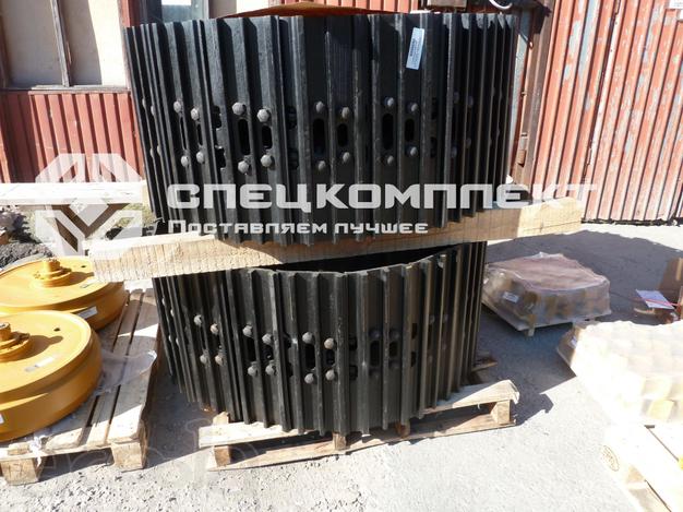 Гусеница в сборе 49зв. 600мм на R160LC-7. Корея
